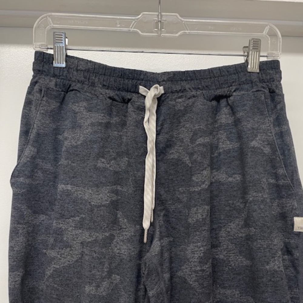 Vuori Performance Joggers Camo Pants - Picture 3 of 8